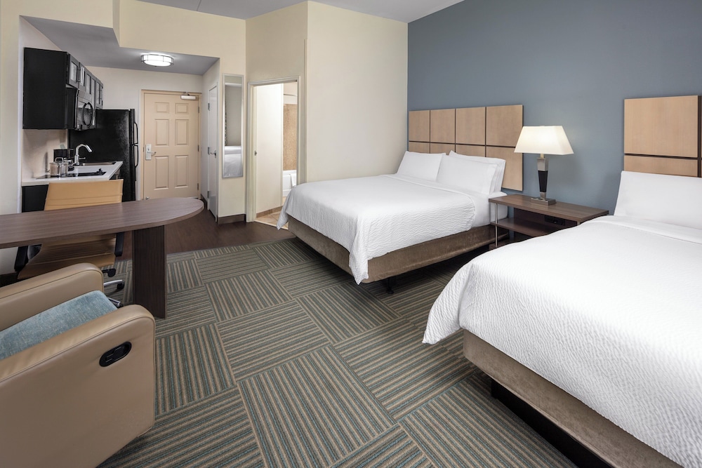 Candlewood Suites Omaha Airport by IHG - photo 9