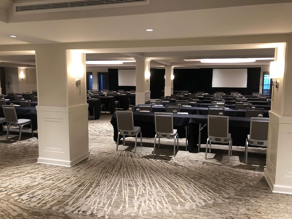 The Kingsley Bloomfield Hills a DoubleTree by Hilton - photo 87