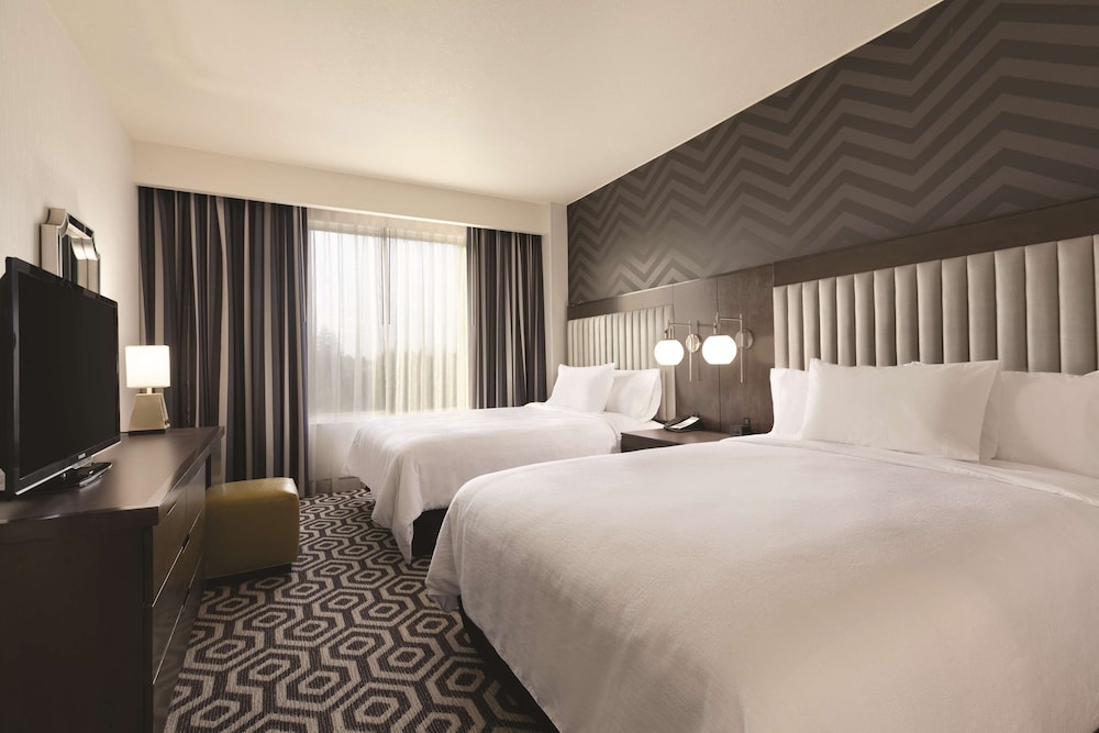 Embassy Suites Portland Hillsboro Oregon - photo 7