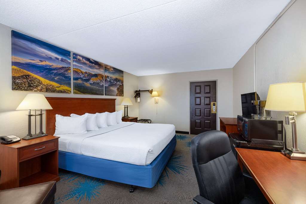Days Inn by Wyndham Casper - photo 31