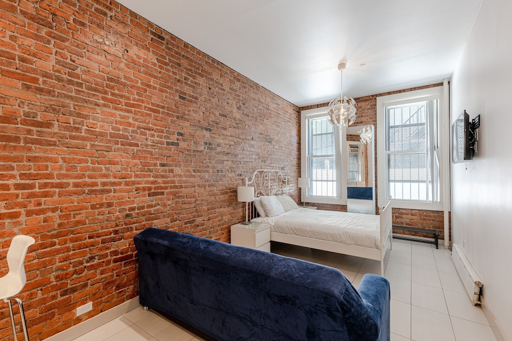 110th Boutique Hotel - photo 13