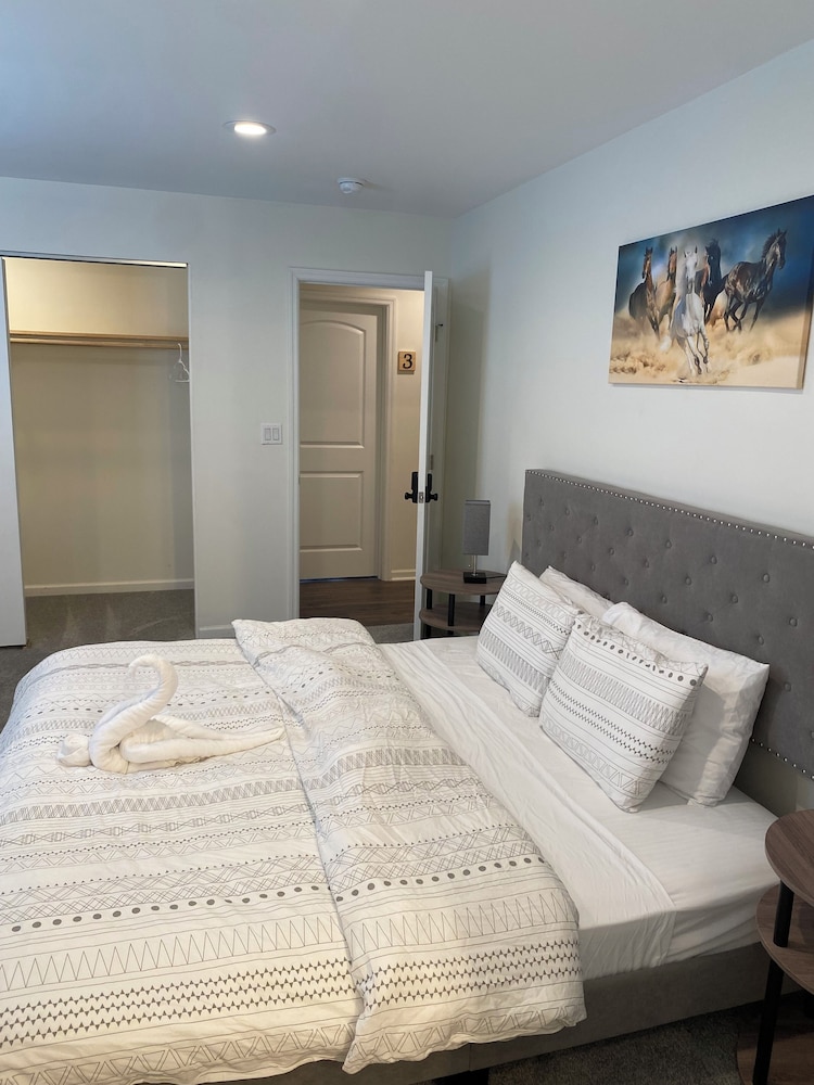 Cg Suites - photo 18