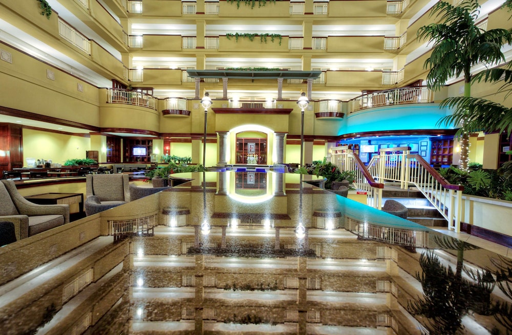 Embassy Suites by Hilton Laredo - photo 5