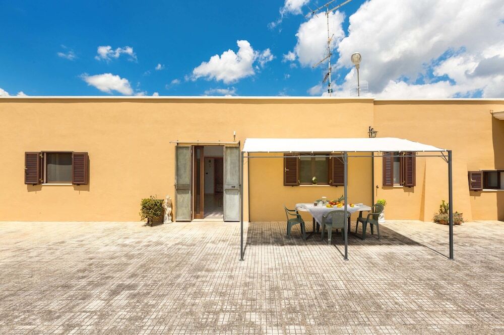 Villetta Lamadacqua in Noci, Italy