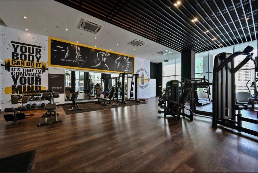 Quill Luxe Stay Klcc — 4-Star Luxury Hotel in Kuala Lumpur, Malaysia