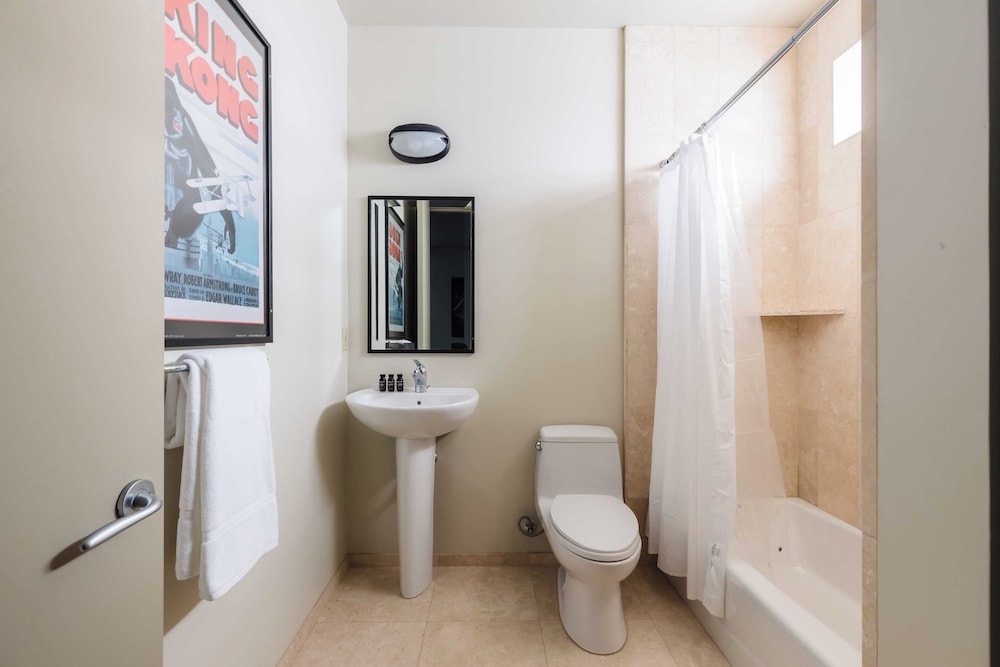 Seascape by AvantStay Spacious Contemporary Oasis in Del Mar - photo 23