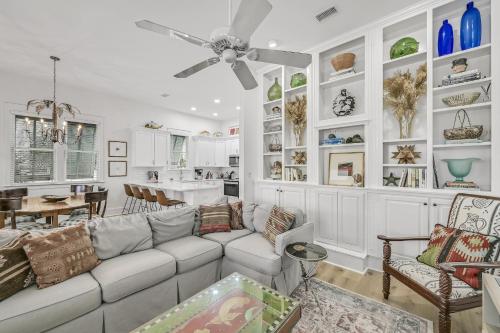 Deja Vu - carbon neutral hotel in Destin