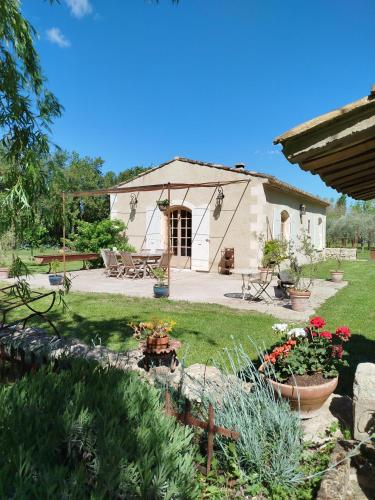 Charmante Bergerie Dans Un Cadre Bucolique in Saint-Remy-De-Provence, France