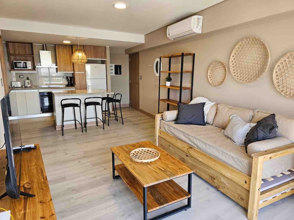 Torre Leloir by Vilvey Turismo — 4-Star Luxury Hotel in Mendoza, Argentina