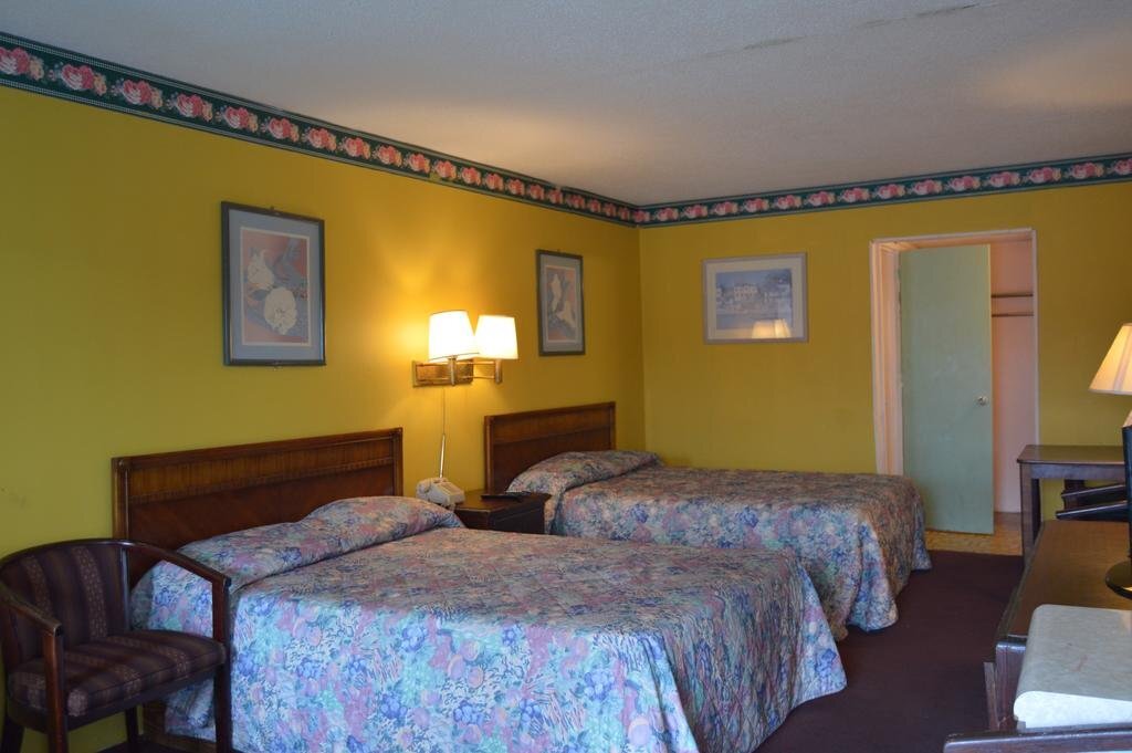 Seminole Inn - photo 9