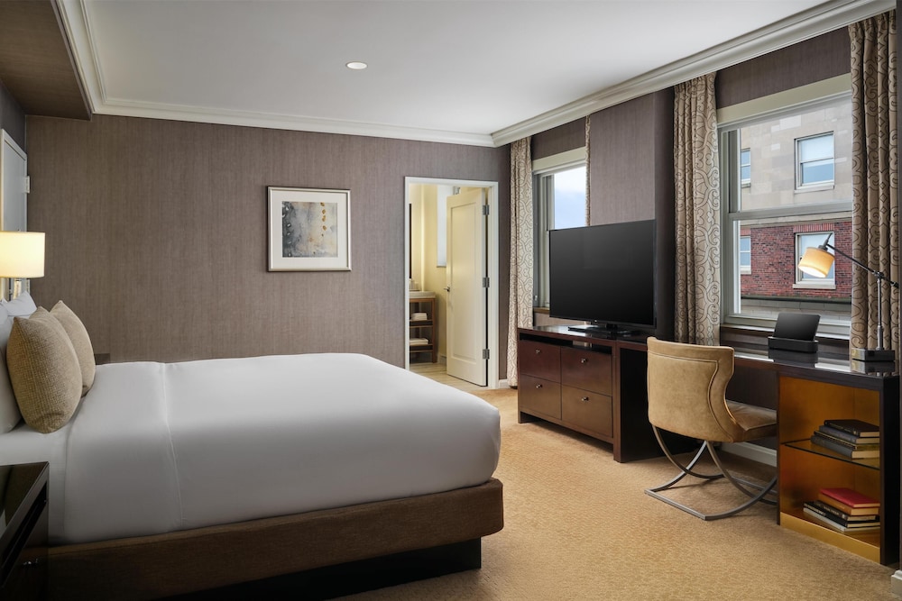 Hilton Chicago - photo 40