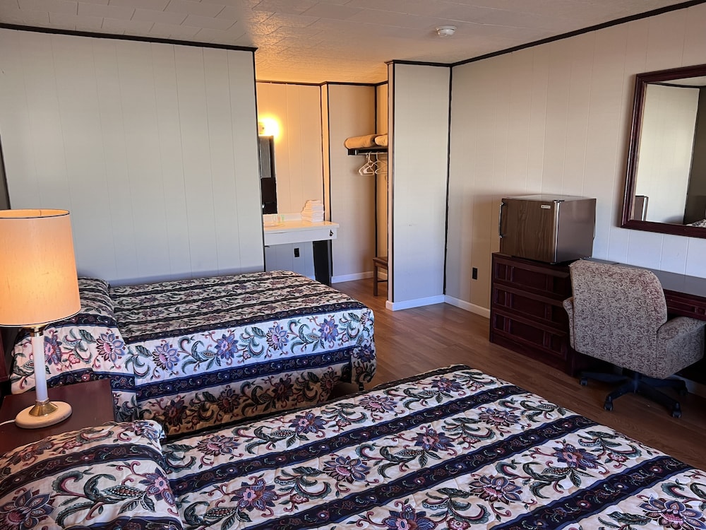 Glenwood Inn Stroudsburg - photo 10