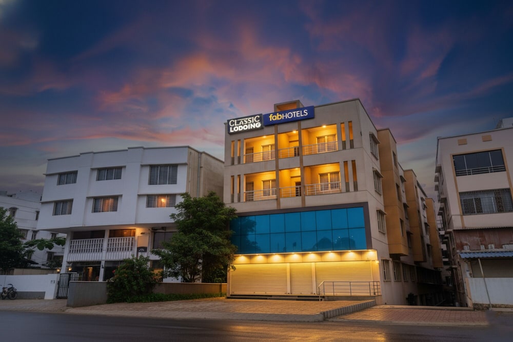Fabhotel Classic Executive - last minute hotel in Pune