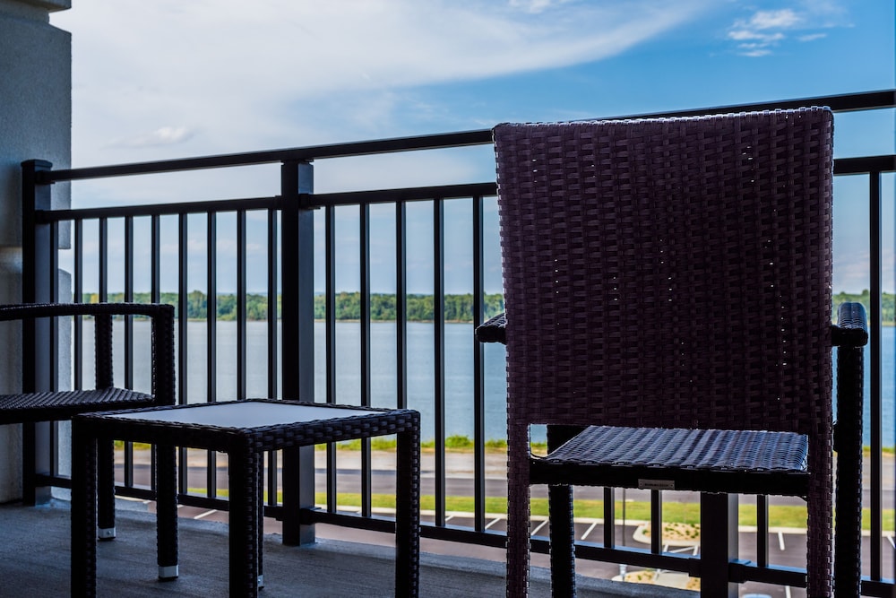 Holiday Inn Paducah Riverfront by IHG - photo 16