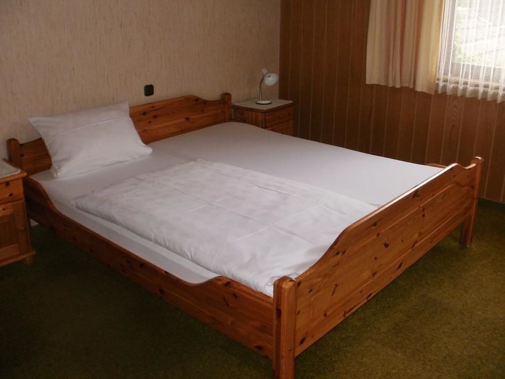 Landgasthof Wiesenmühle — Bad Schwalbach — photo 2