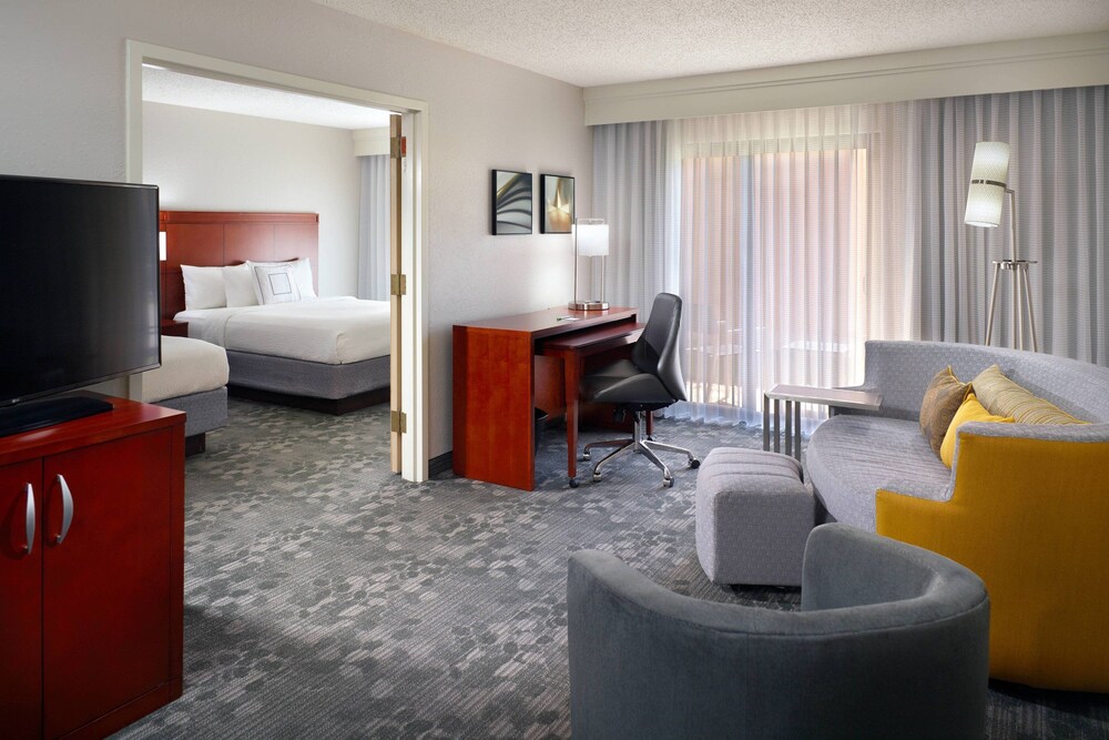 Courtyard by Marriott Macon in Macon, United States