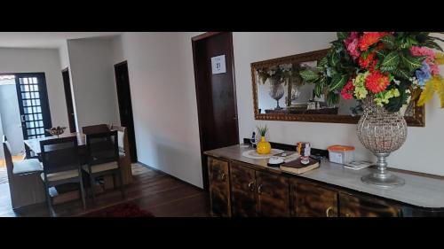 Pousada Canto dos pássaros in Cianorte, Brasil