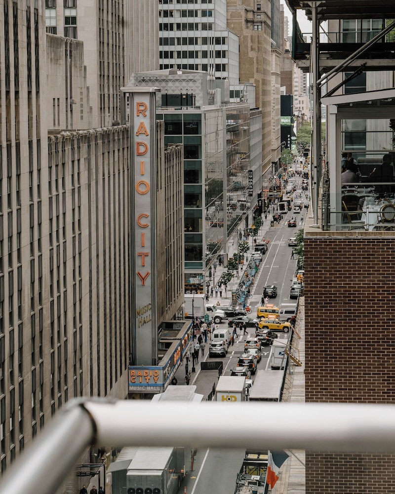 The Jewel Hotel New York - photo 25