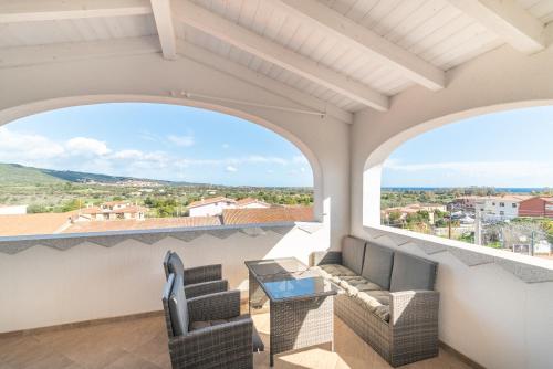 Attico con vista mare a Budoni — 4-Star Luxury Hotel in Budoni, Italy