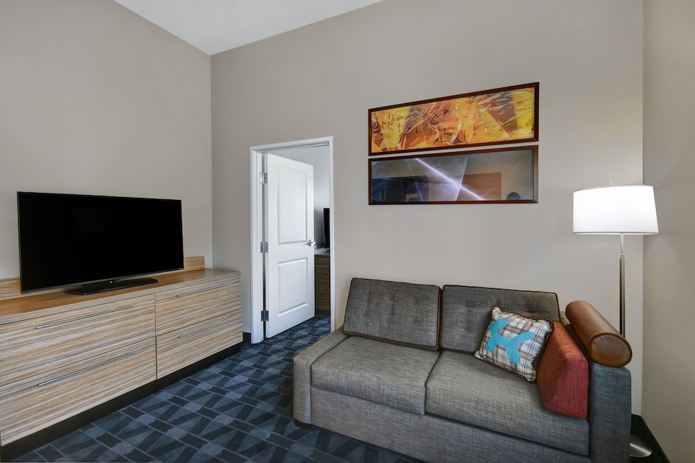 TownePlace Suites by Marriott Grand Rapids Wyoming - photo 6