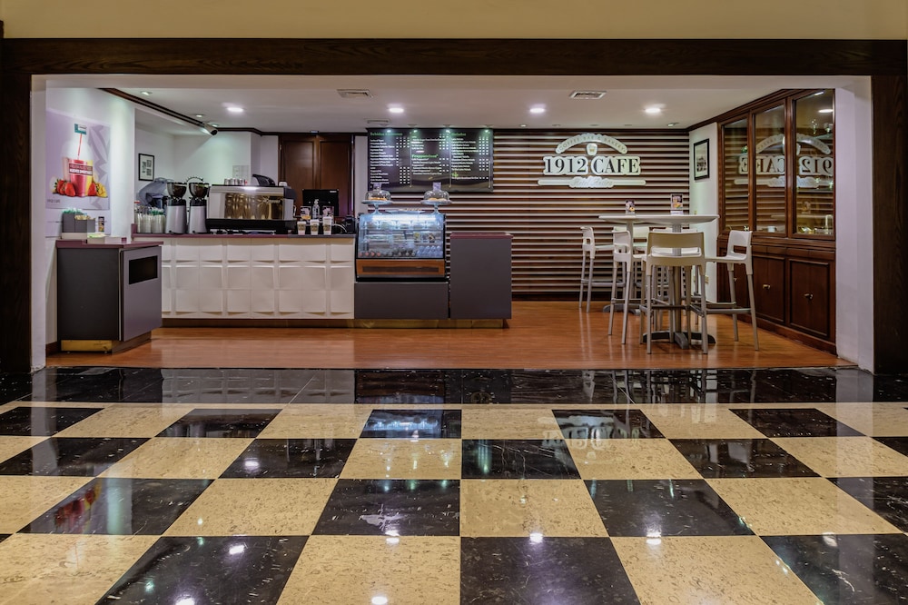 Cafe