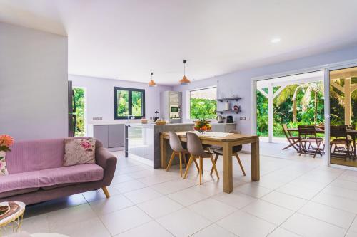 Confort nature et sérénité à la Villa Alexane — 4-Star Luxury Hotel in Le Gosier, Guadeloupe