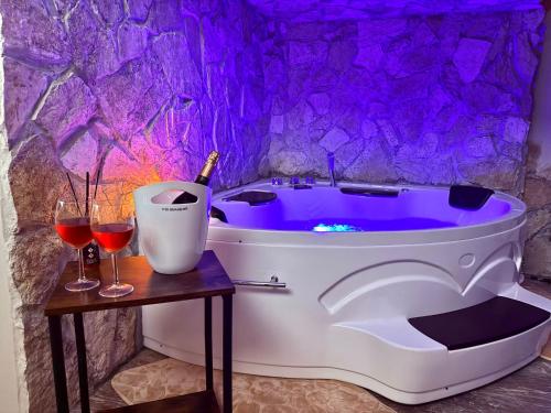 Qt suite & luxury — 4-Star Luxury Hotel in Rome, Italy