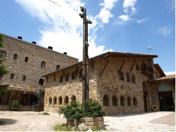 Hotel El Jou — hotel in Guardiola De Bergueda