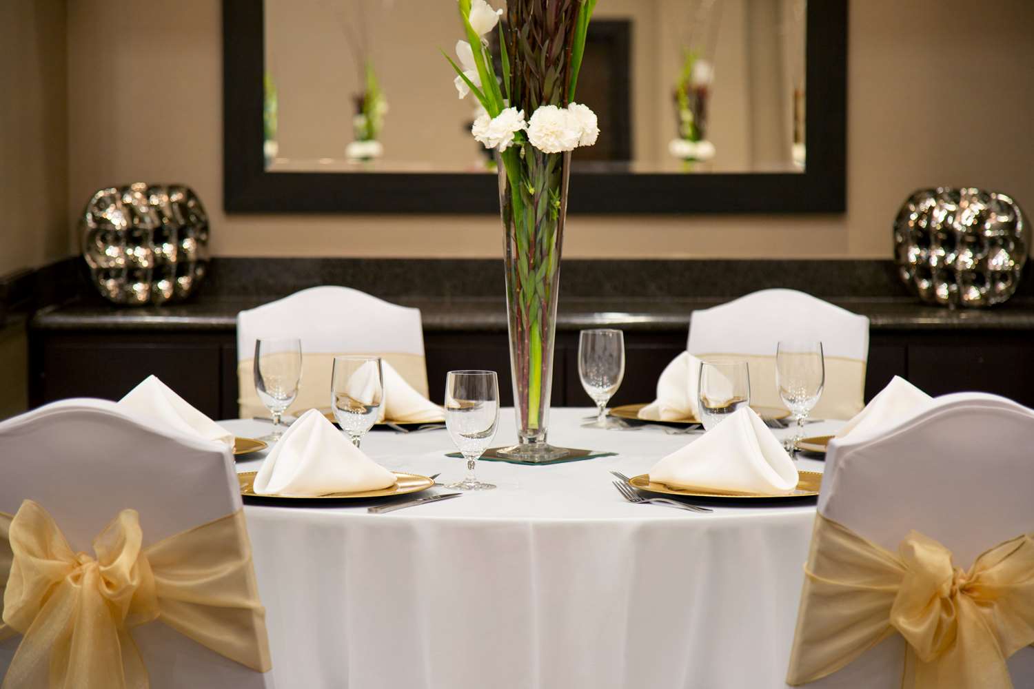 Hilton Garden Inn Houston NW America Plaza - photo 16