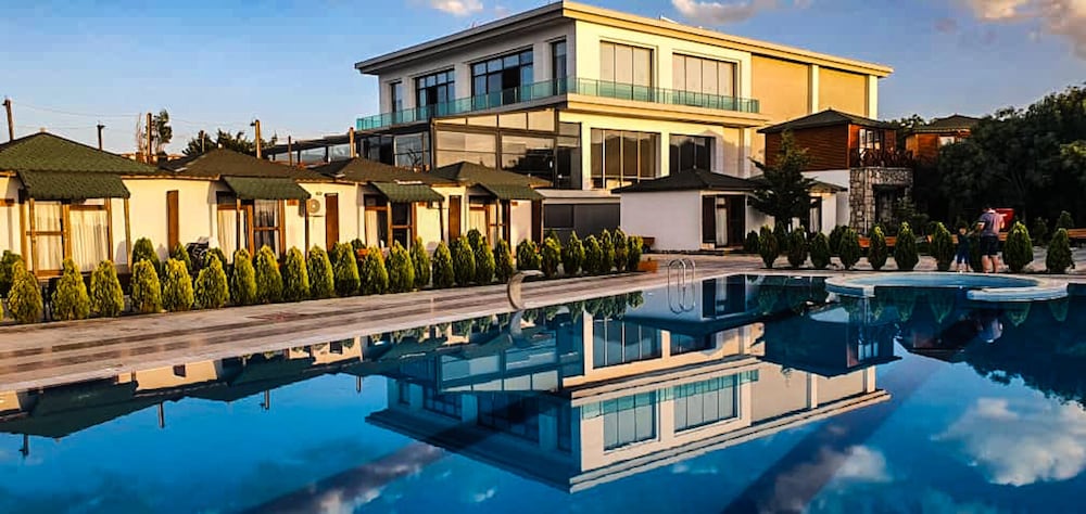 Dedeman Van Resort & Aqua in Edremit, Turkey