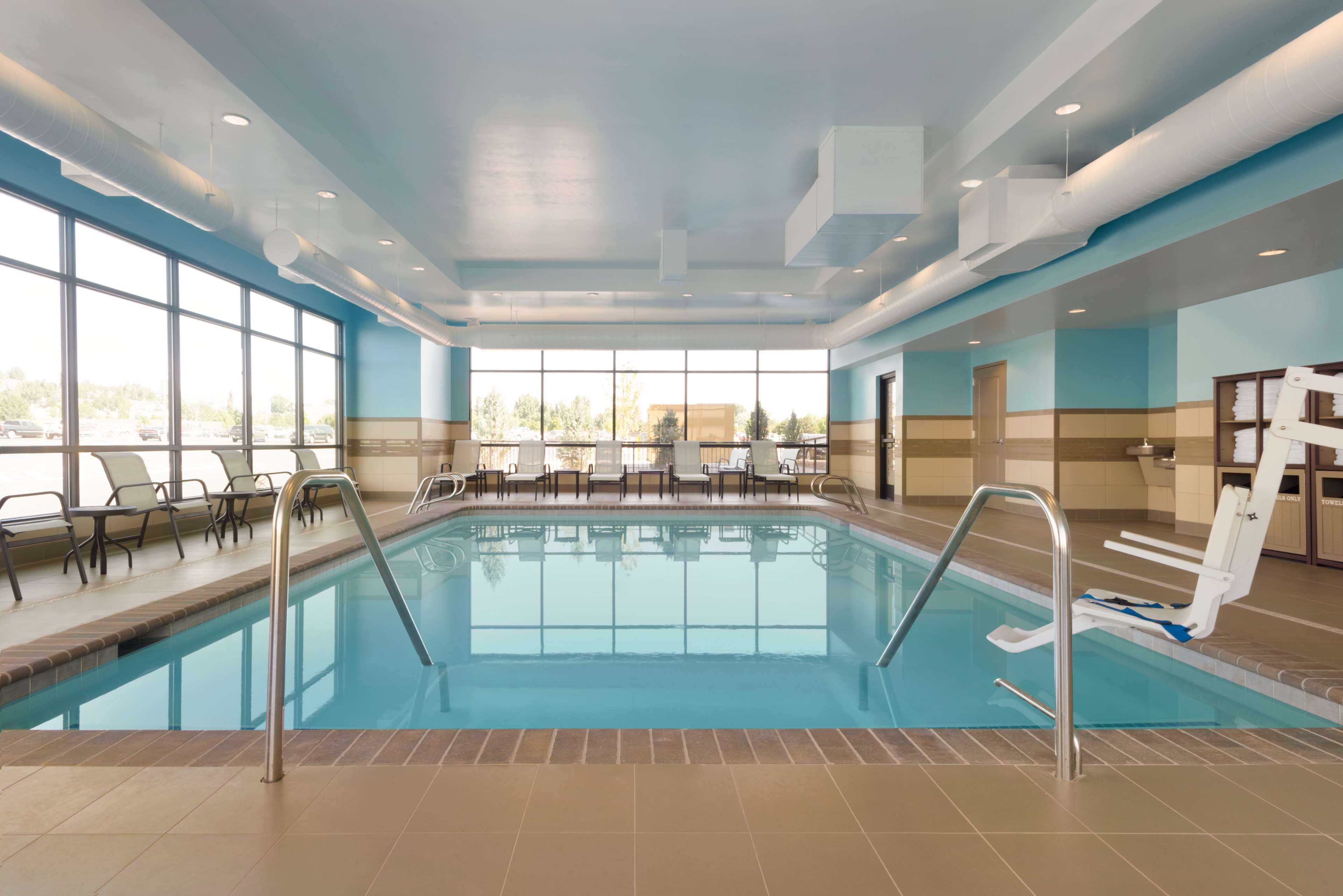 Hampton Inn Elko - photo 7