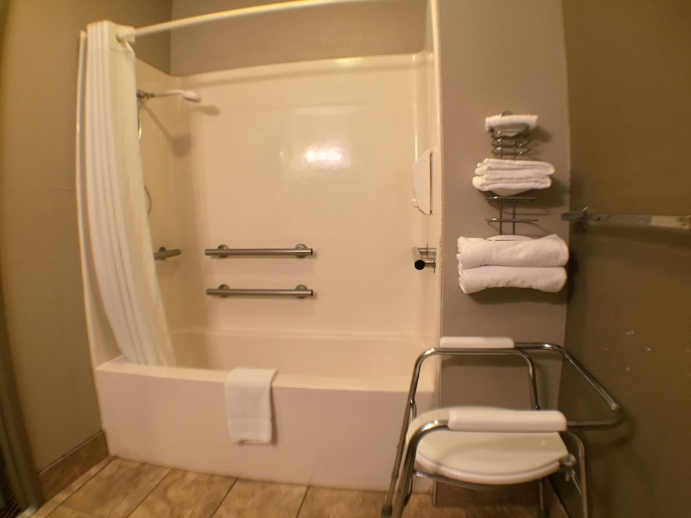 Super 8 by Wyndham Niagara Falls NY - photo 38