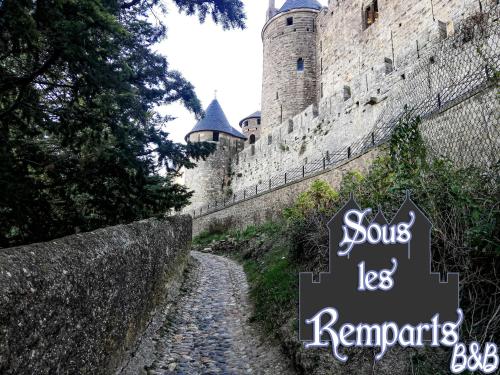 Appartement Sous Les Remparts — 4-Star Luxury Hotel in Carcassonne, France
