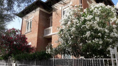 Appartamento in Villa — 4-Star Luxury Hotel in Pesaro, Italy