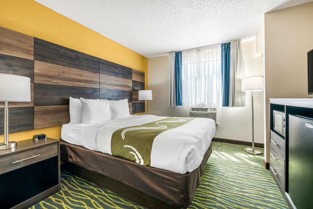 Quality Inn & Suites Leesburg Chain of Lakes - photo 6
