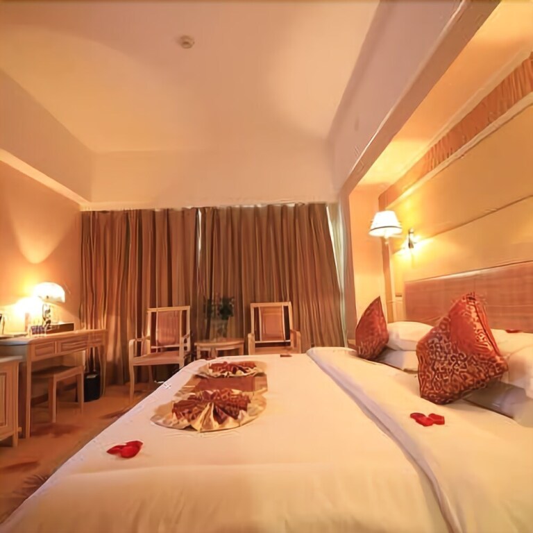 Jinmeng Hotel — Luzhang — photo 5