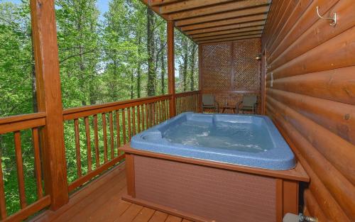 Bear Footin Heaven in Pigeon Forge, United States