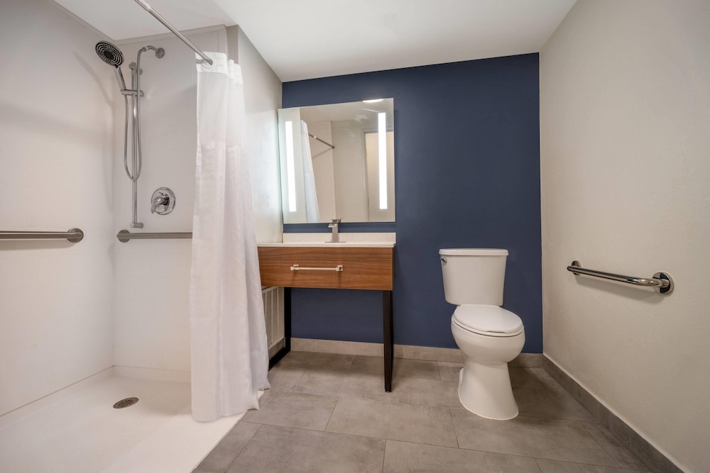 Wingate by Wyndham Dublin Near Claytor Lake State Park - photo 43
