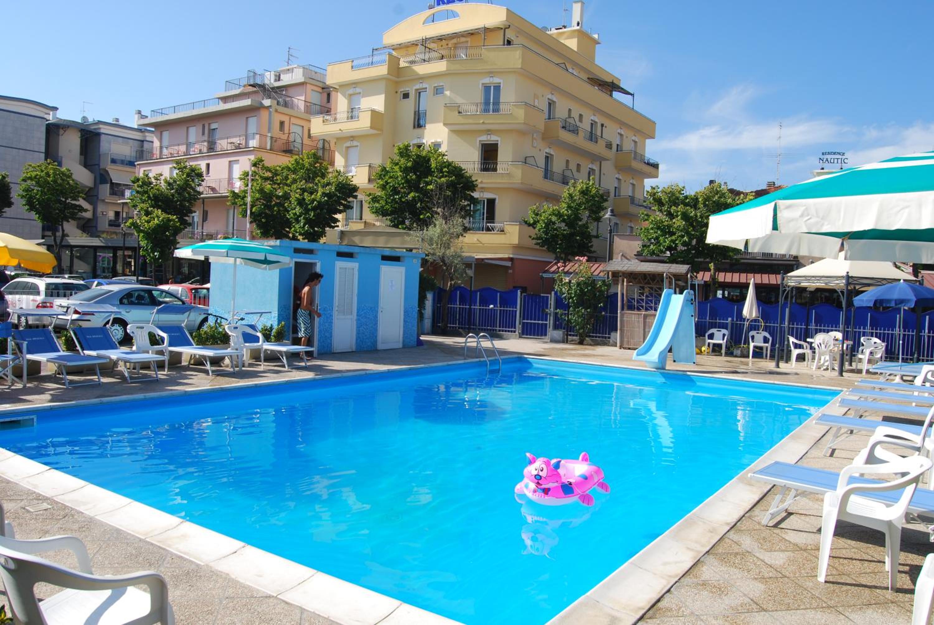 Residence Record — 4-Star Luxury Hotel in Rimini, Italy