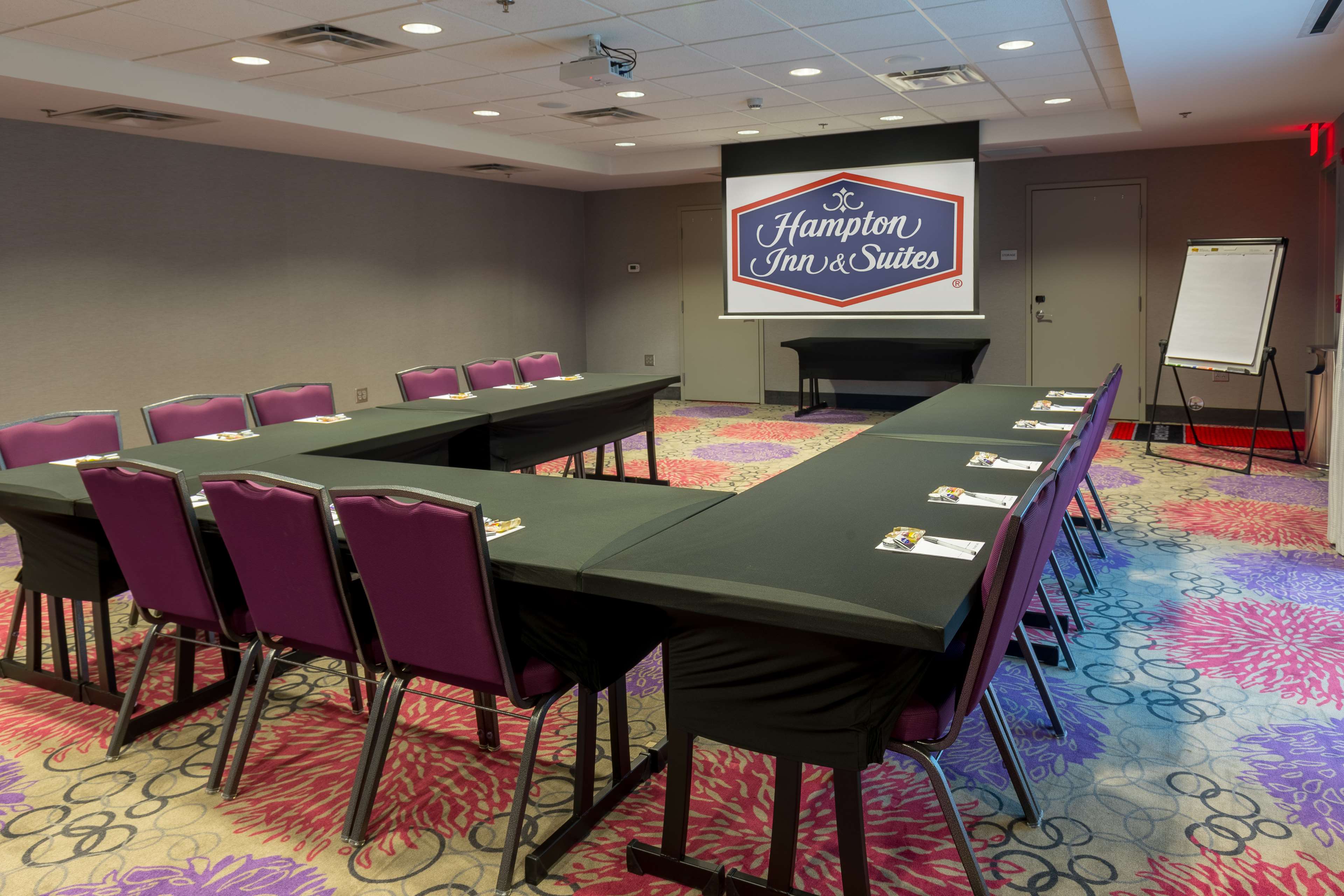 Hampton Inn & Suites Dublin - photo 28