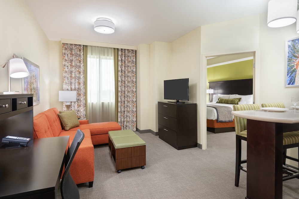Staybridge Suites Miami International Airport by IHG - photo 12