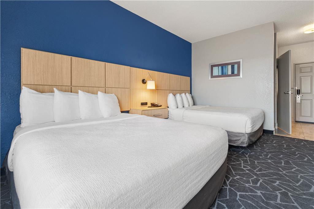 Best Western Eau Claire South - photo 24