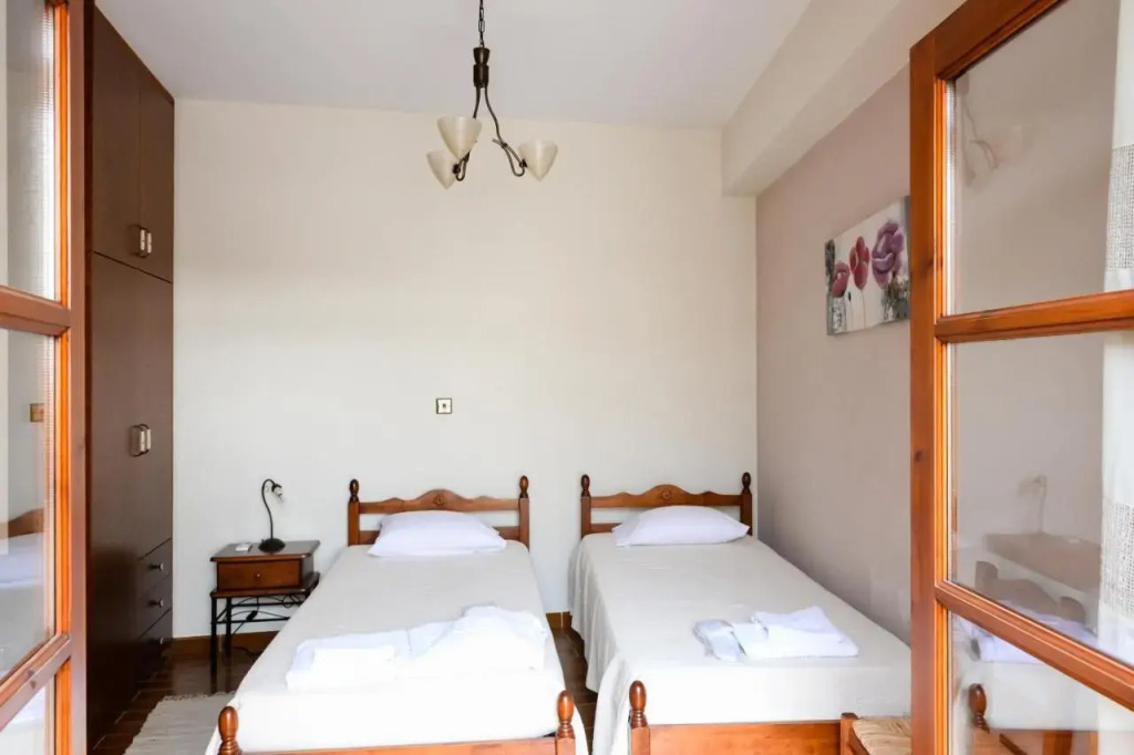 Villa Saint George Stone Costa