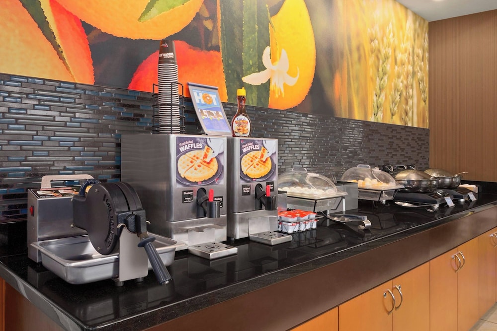Fairfield Inn & Suites by Marriott Norman - photo 21