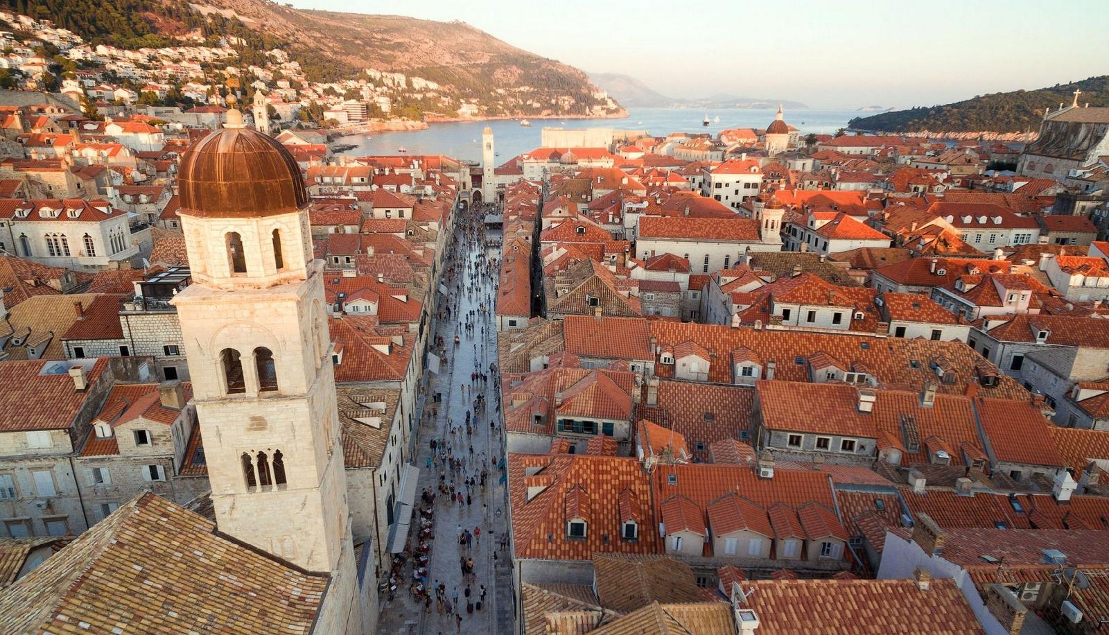 Magellan Deluxe Four — 5-Star Luxury Hotel in Dubrovnik, Croatia