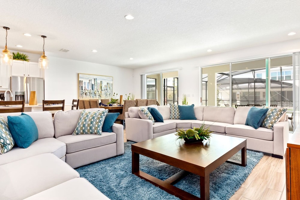 Family Friendly Mansion at Sonoma Luxury Resort - photo 2