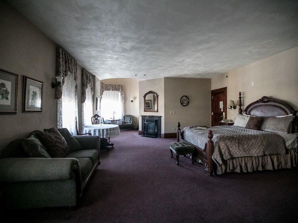 Hotel Ruby Marie - photo 7