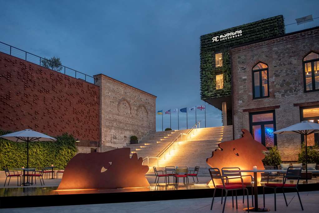 Hotel exterior - PA Terrace