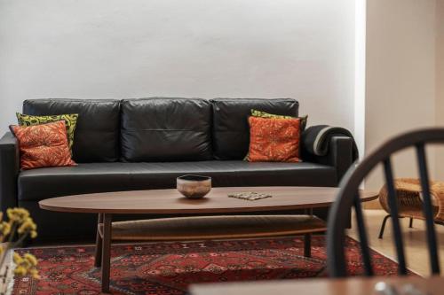 Athens Lycabettus hill 2 bd apt Apokafkon — 4-Star Luxury Hotel in Athens, Greece