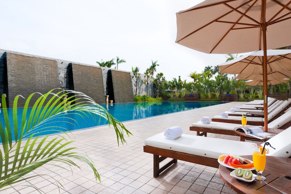 Queena Plaza Hotel Tainan — 4-Star Luxury Hotel in Tainan, Republic of China Taiwan